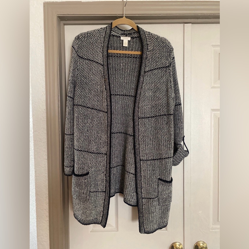 Chicos Size 2 Black/White Crochet Sweater